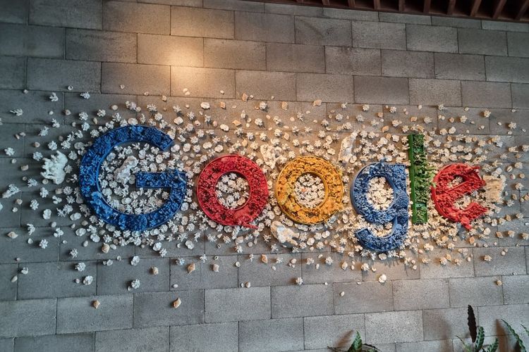 Induk Google Akuisisi Pengembangan Energi Bersih Demi AI