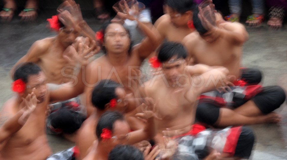 Pengaruh Globalisasi Terhadap Budaya Lokal Indonesia