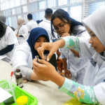 Tantangan Dan Tanggung Jawab Seorang Dokter Di Era Modern
