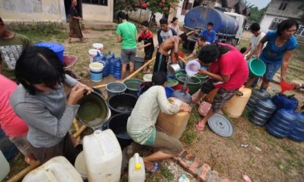 Warga Mengeluh Kekurangan Air Bersih Tengah Musim Kemarau