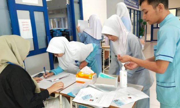 Sekolah Keperawatan: Mengenal Pendidikan Dan Prospek Karier